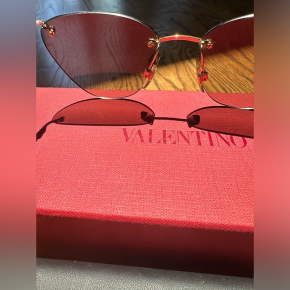 Valentino wire frame sunglasses
